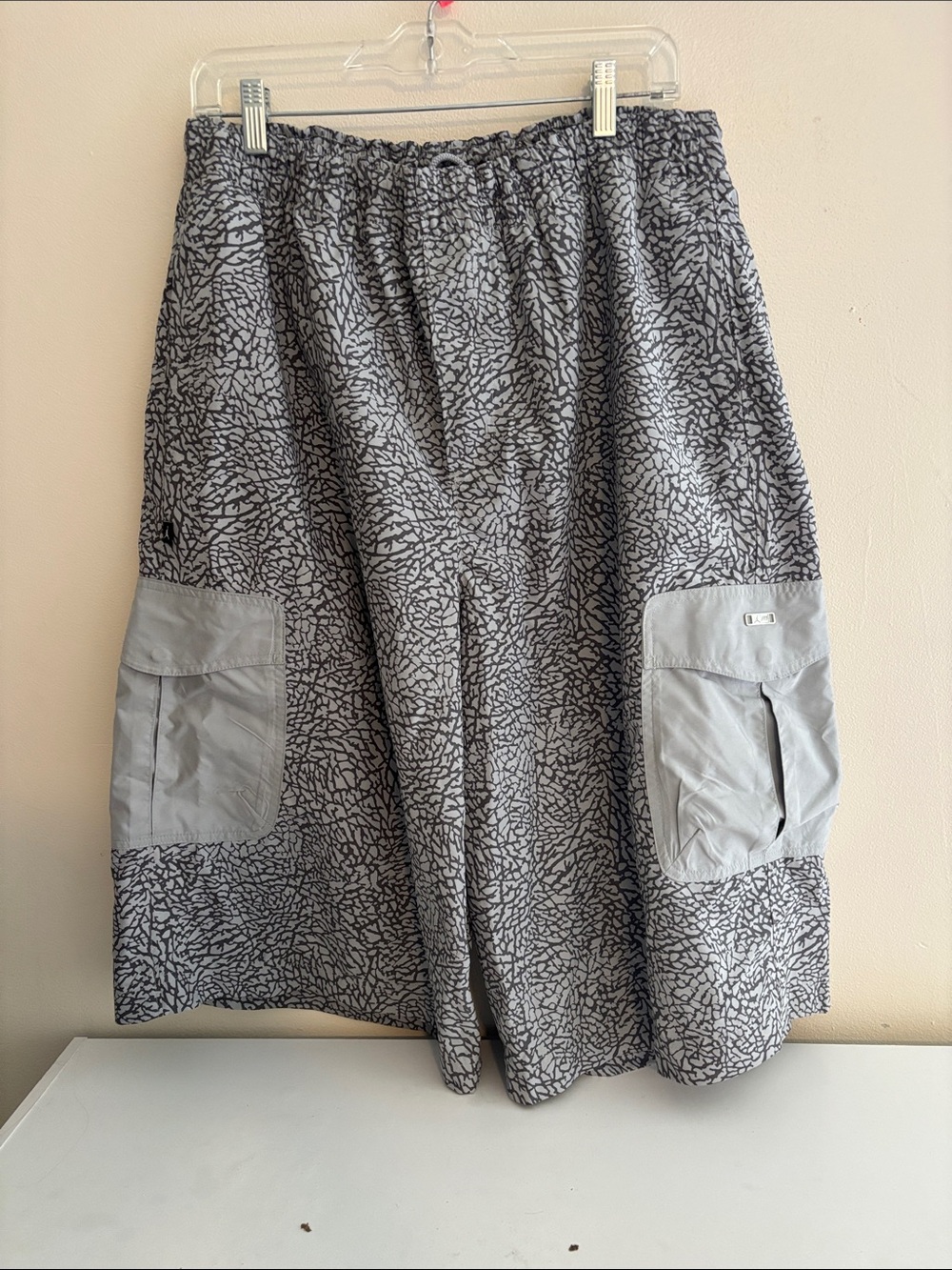 Light Gray Patterned Cargo Pocket Skirt